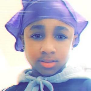 Meet your Posher, Cameron